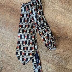 Canali Geometric 100% Silk Tie Black and Gold